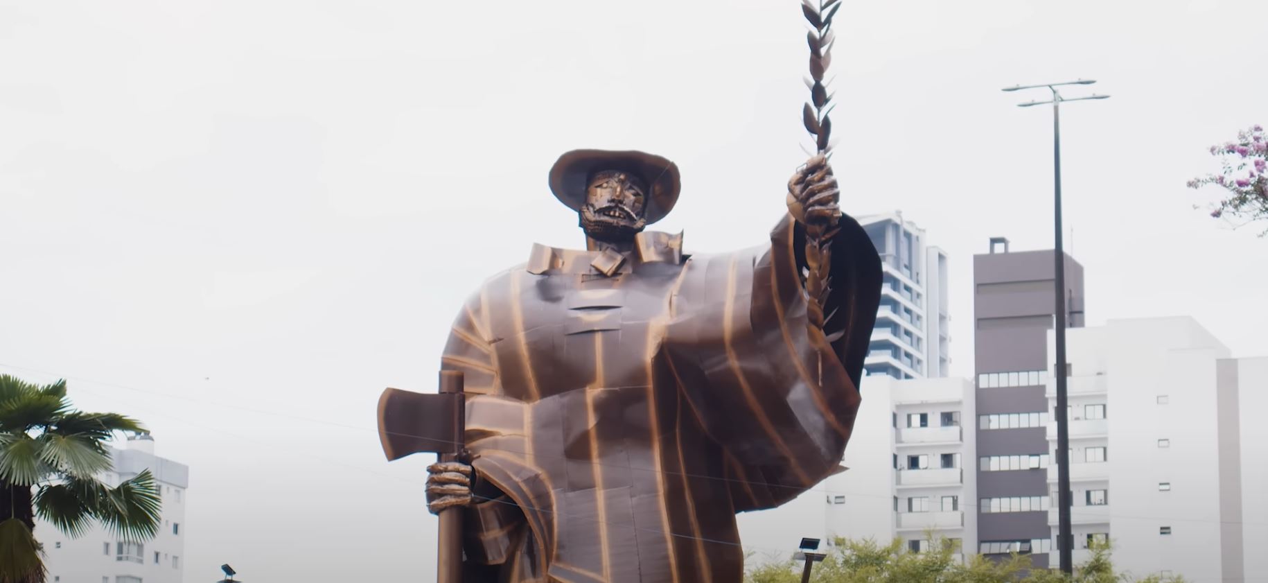 Monumento ao Desbravador