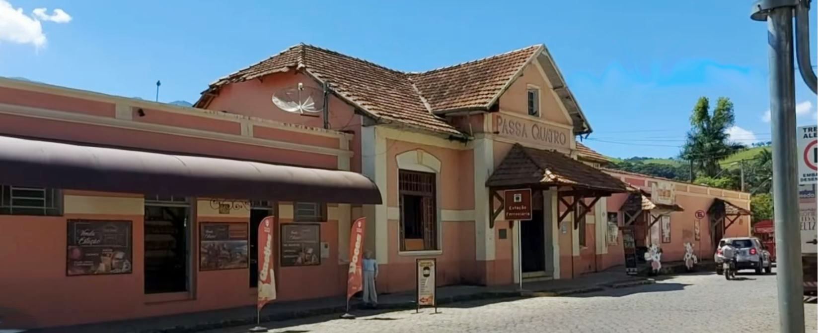 Passa Quatro